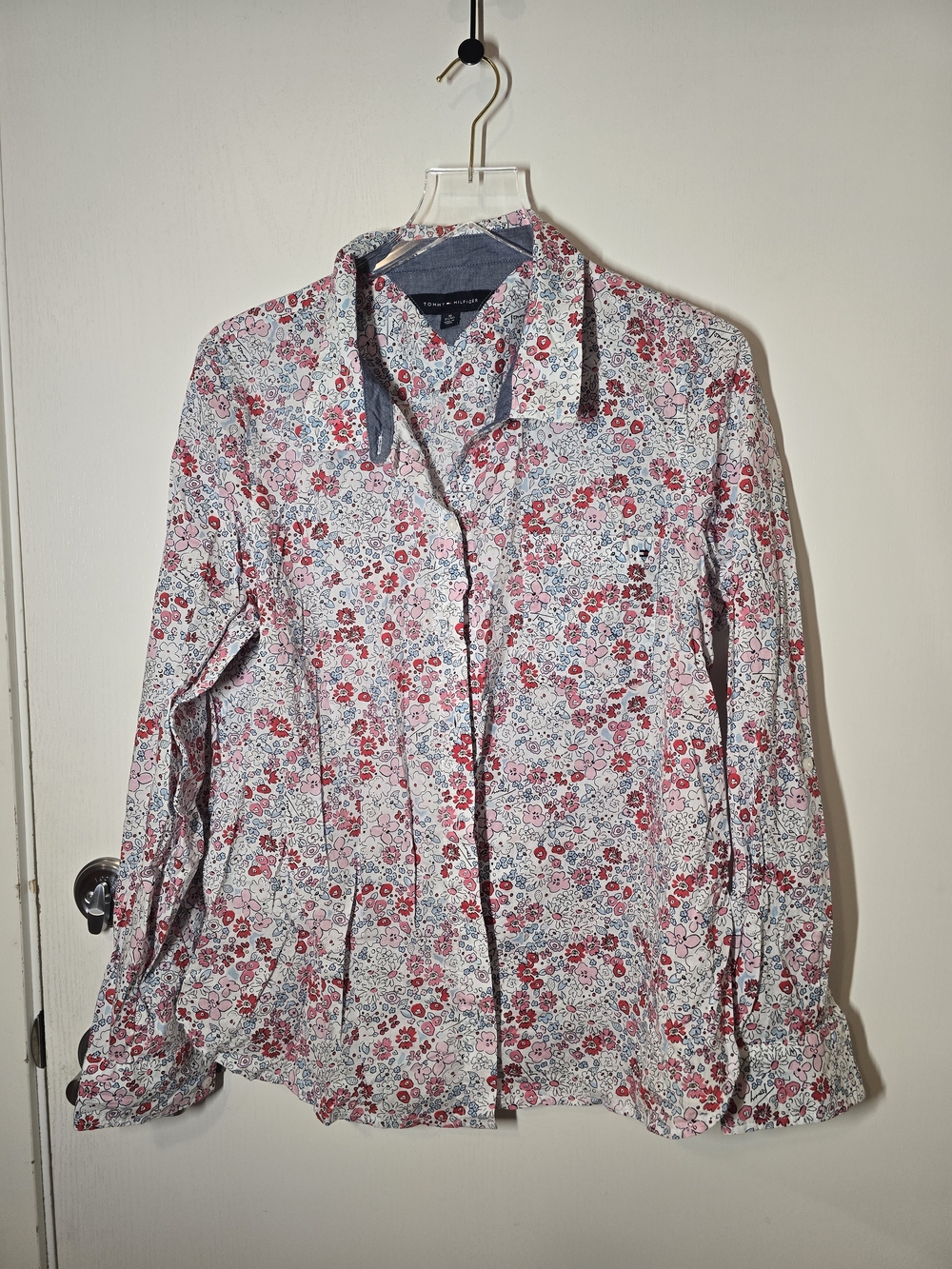 Tommy Hilfiger Floral Button-Up Blouse in Pink and Red
